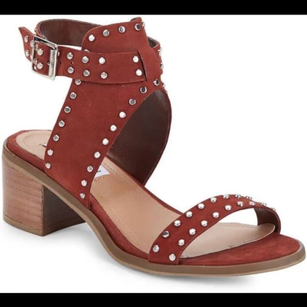 Steve Madden Gila Sandal Brown with Studs Size 8